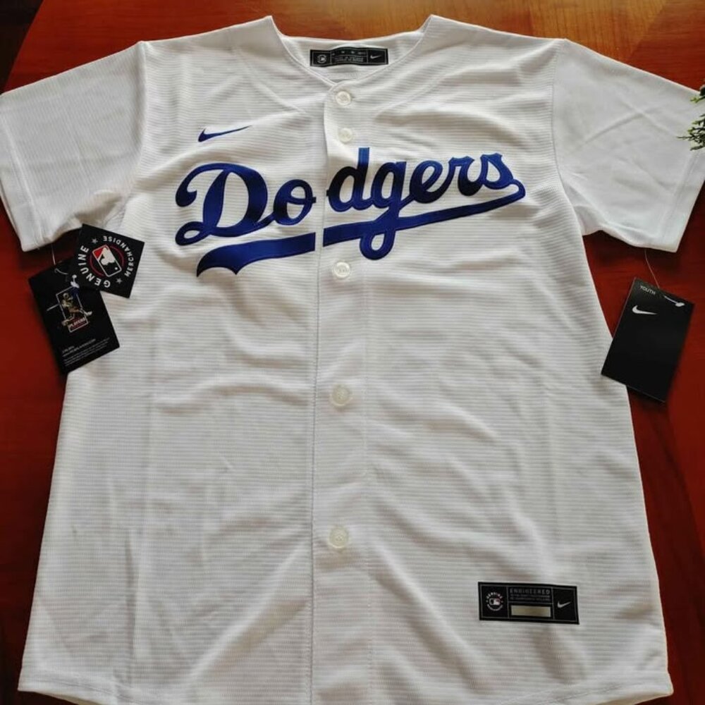 Dodgers Bellinger Jersey #35 NWT Nike Youth size M